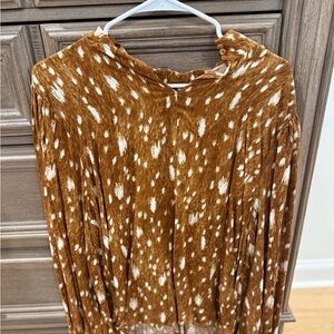 Express Brown and White Patterned Blouse